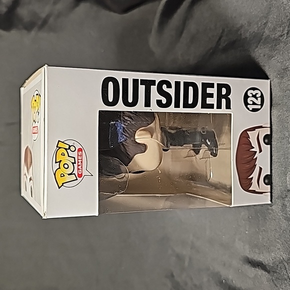 Funko - POP Games: Dishonored 2 - Outsider Vinyl Action Figure Box Damaged - Picture 2 of 5